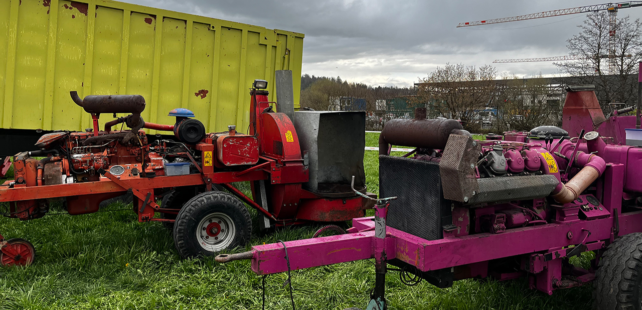 Eigenbau Gebläse von Birchers zum Befüllen von Hochsilos Wurfeinheit von Strebel Maschinen AG.
