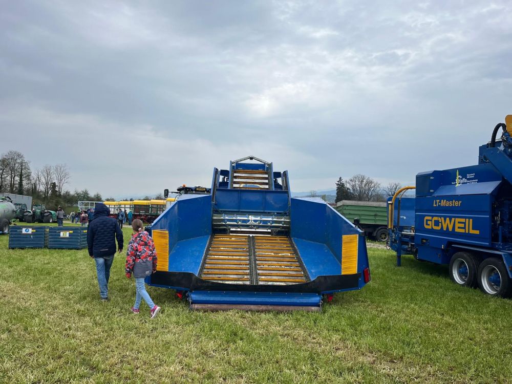 Une presse LT-Master de Göweil avec un doseur supplémentaire. Image : kim