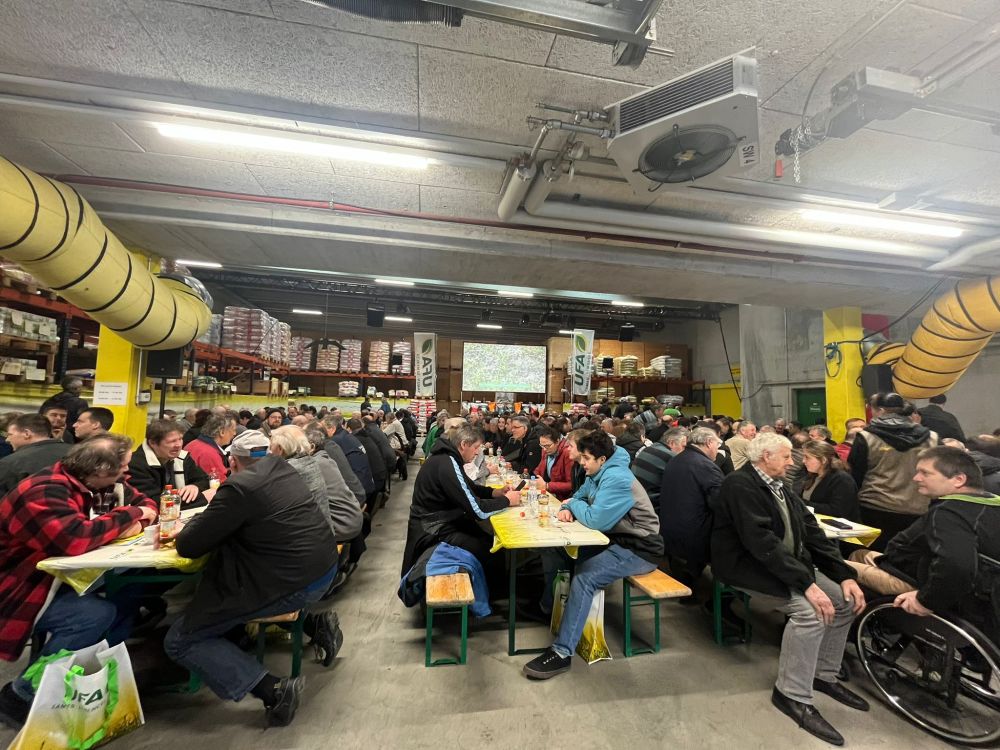 Der Austausch unter Berufskollegen war ein wichtiger Bestandteil dieses Anlasses. Bild: kim