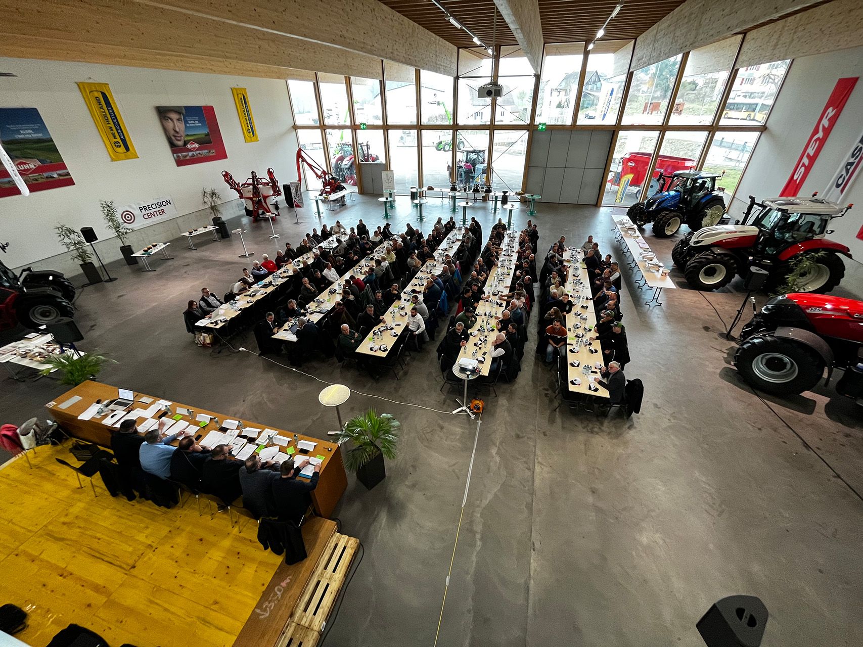 Blick auf die diesjährige Generalversammlung des Verbands Lohnunternehmer Schweiz